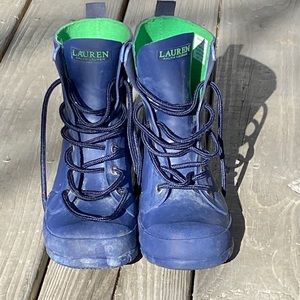 Lauren women’s blue rain boots 6 B